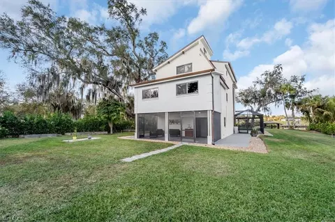3990 Fort Denaud Rd, Labelle, FL 33935