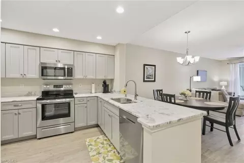 9100 Southmont Cv #102, Fort Myers, FL 33908