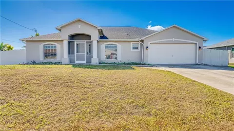 1704 NW 13th St, Cape Coral, FL 33993
