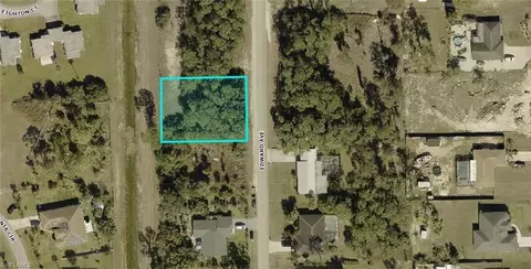 307 Edward Ave, Lehigh Acres, FL 33936