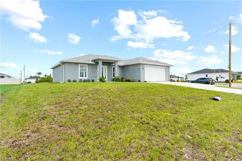 1702 Nelson Rd N, Cape Coral, FL 33993
