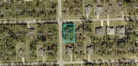 2821 50th St W, Lehigh Acres, FL 33971