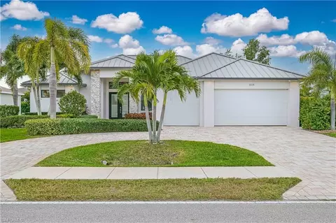 1608 Beach Pkwy W, Cape Coral, FL 33914