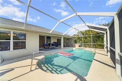 2517 SW 11th Ct, Cape Coral, FL 33914