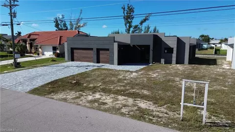 2116 SW 15th Ave, Cape Coral, FL 33991