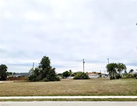 1906 Tropicana Pkwy W, Cape Coral, FL 33993