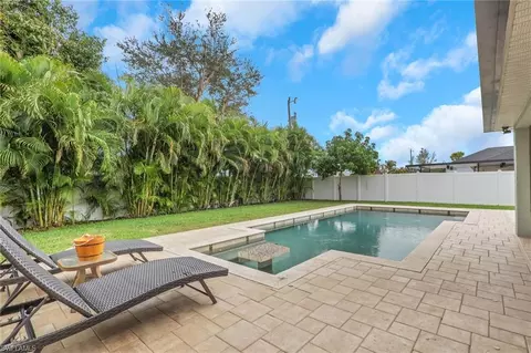 2115 SW 1st Ave, Cape Coral, FL 33991