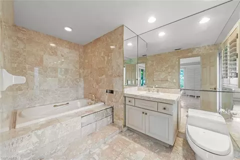 Bath - 16632 Captiva Dr, Captiva, FL 33924 photo 1 of 4
