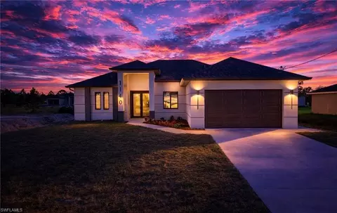 1140 Eclipse St E, Lehigh Acres, FL 33974