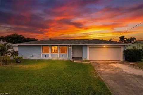5146 Glade Ct, Cape Coral, FL 33904