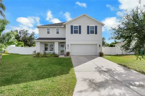 836 SW 28th Ter, Cape Coral, FL 33914