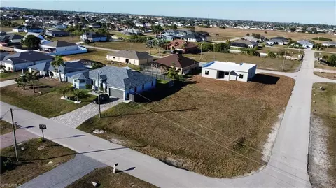 1106 NW 8th Pl, Cape Coral, FL 33993