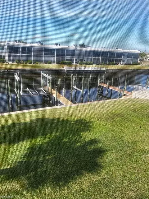 4520 SE 6th Pl #2A, Cape Coral, FL 33904
