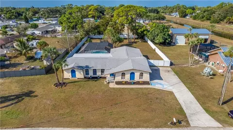 117 Lake Ave, Lehigh Acres, FL 33936