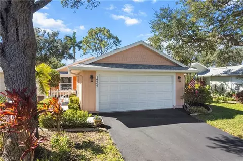 14809 Crooked Pond Ct, Fort Myers, FL 33908