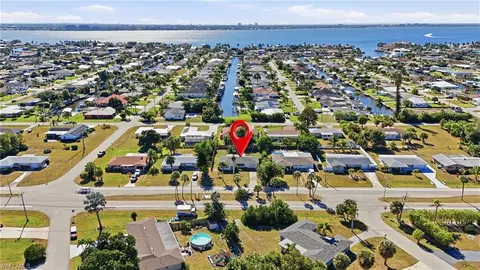 446 El Dorado Pkwy E, Cape Coral, FL 33904