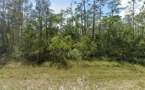 1911 Weller Ave, Lehigh Acres, FL 33972