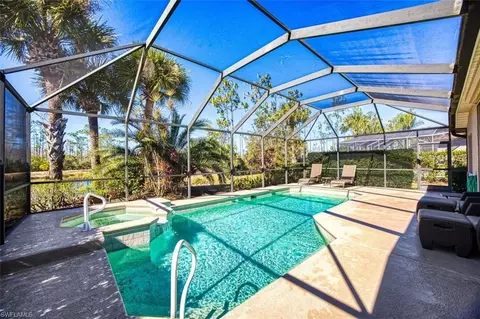 9114 Shadow Glen Way, Fort Myers, FL 33913
