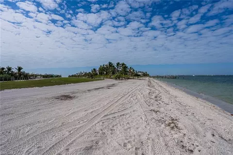 151 Swallow Dr, Captiva, FL 33924 photo 23