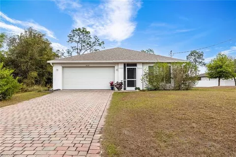 5014 Dania Cir, Labelle, FL 33935