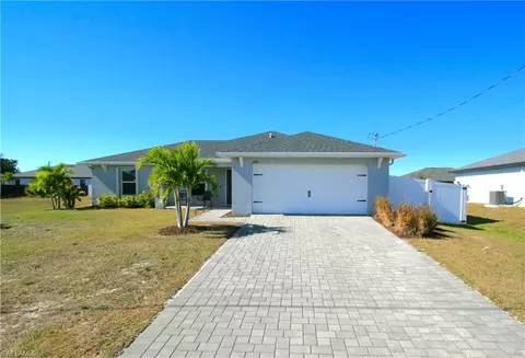 2806 NW 4th Ave, Cape Coral, FL 33993