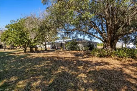 990 Morris Taylor Rd, Felda, FL 33930