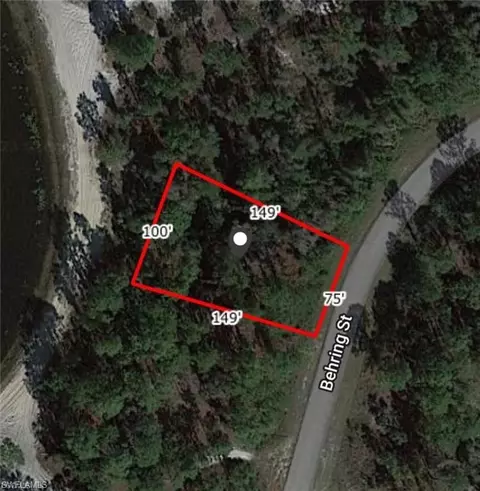 423 Behring St, Lehigh Acres, FL 33974