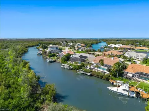14851 Caleb Dr, Fort Myers, FL 33908