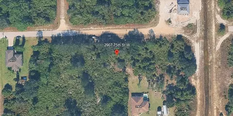 2907 75th St W, Lehigh Acres, FL 33971