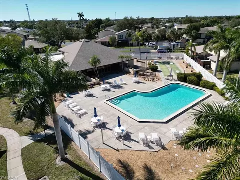 619 SE 12th Ave #116, Cape Coral, FL 33990