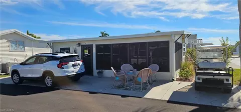 16301 Waxwing Ln, Fort Myers, FL 33908