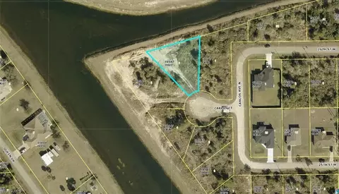 3024 Carlos Ct, Lehigh Acres, FL 33971