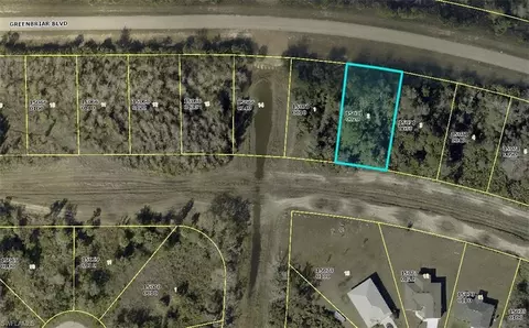 427 Greenbriar Blvd, Lehigh Acres, FL 33972