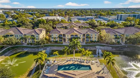 4122 Residence Dr #105, Fort Myers, FL 33901