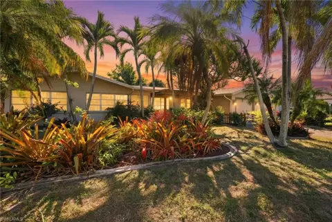1432 Windsor Ct, Cape Coral, FL 33904