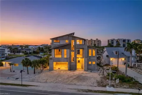 8351 Estero Blvd, Fort Myers Beach, FL 33931