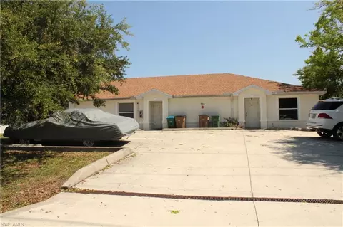 703 SE 8th Ter, Cape Coral, FL 33990