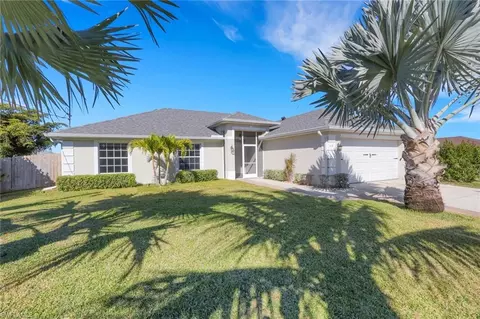 419 NW 3rd St, Cape Coral, FL 33993