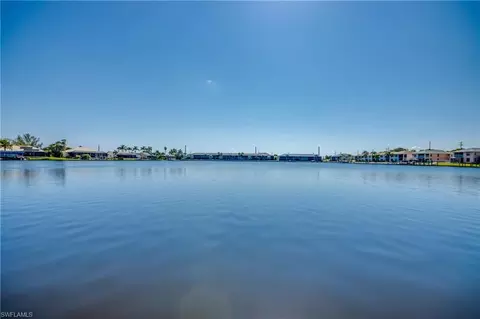 4627 SW 2nd Ave, Cape Coral, FL 33914