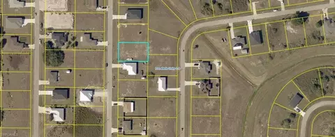 7012 Tide Cir, Labelle, FL 33935