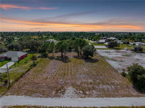 7789 15th Ter, Labelle, FL 33935