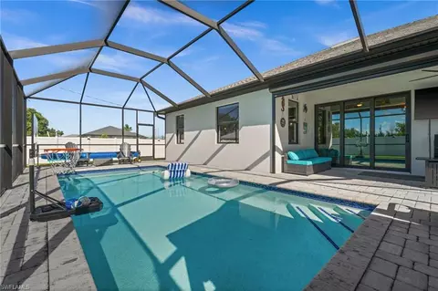 624 NW 2nd Ter, Cape Coral, FL 33993