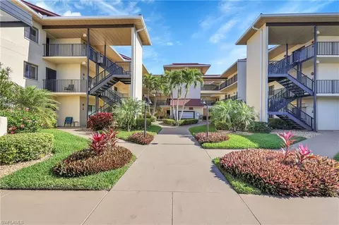 11220 Caravel Cir #202, Fort Myers, FL 33908