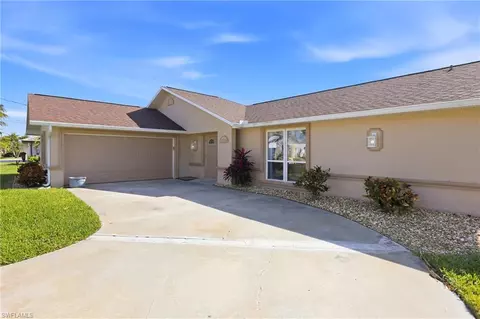 1518 SW 53rd Ter, Cape Coral, FL 33914