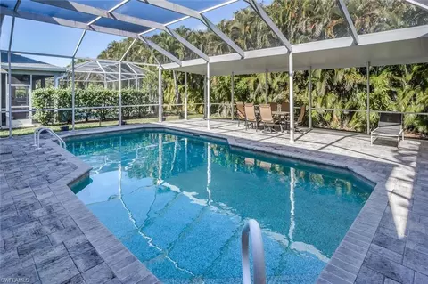 Exterior - 21684 Brixham Run Loop, Estero, FL 33928 photo 2 of 7
