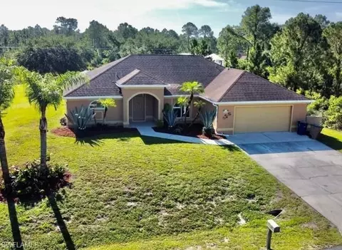 1214 Congress Ave, Lehigh Acres, FL 33972