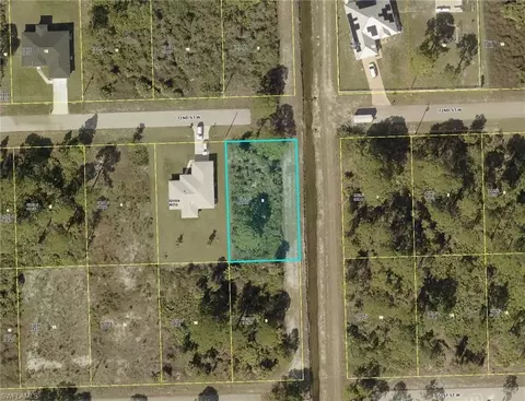 3501 72nd St W, Lehigh Acres, FL 33971