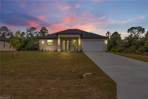 5010 SE Tradewinds Cir, Labelle, FL 33935