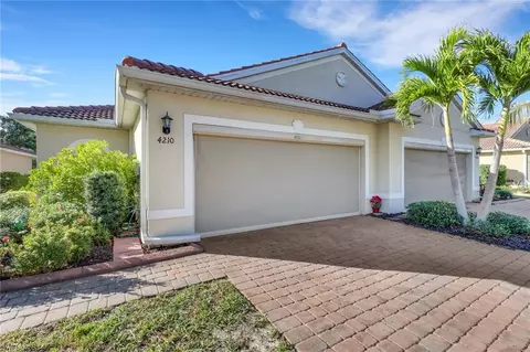 4210 Dutchess Park Rd, Fort Myers, FL 33916