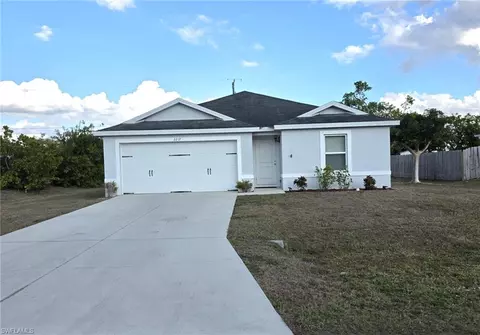 2217 SW 3rd Ave, Cape Coral, FL 33991